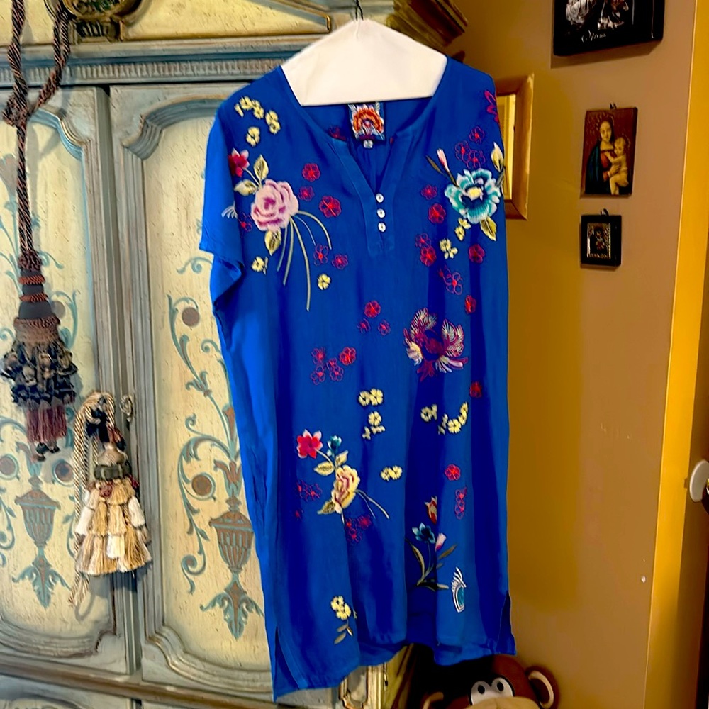 Beautiful Johnny Was embroidered dress